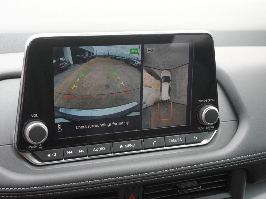2027 Nissan Rogue Base