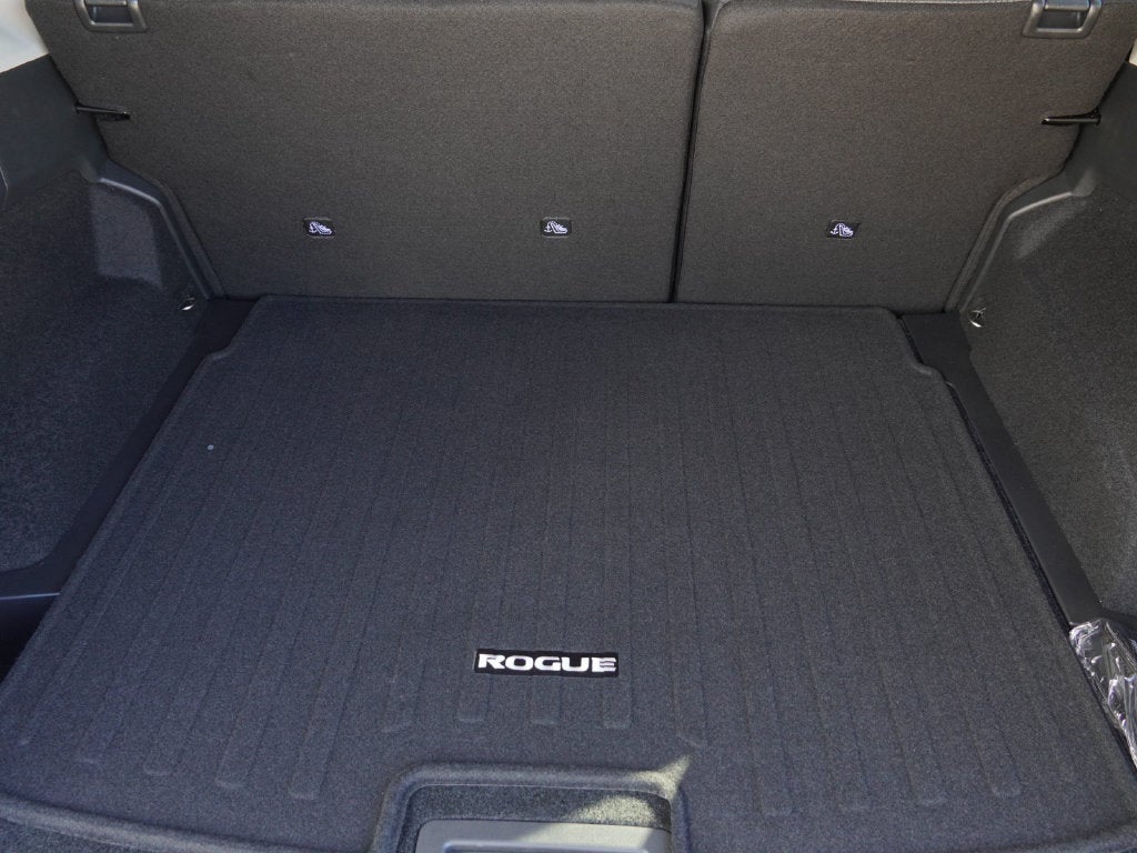 2027 Nissan Rogue SV