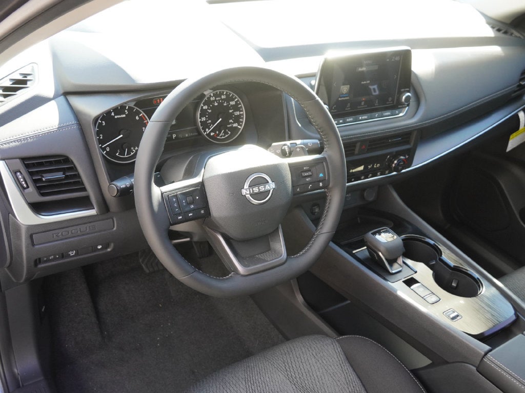 2027 Nissan Rogue SV