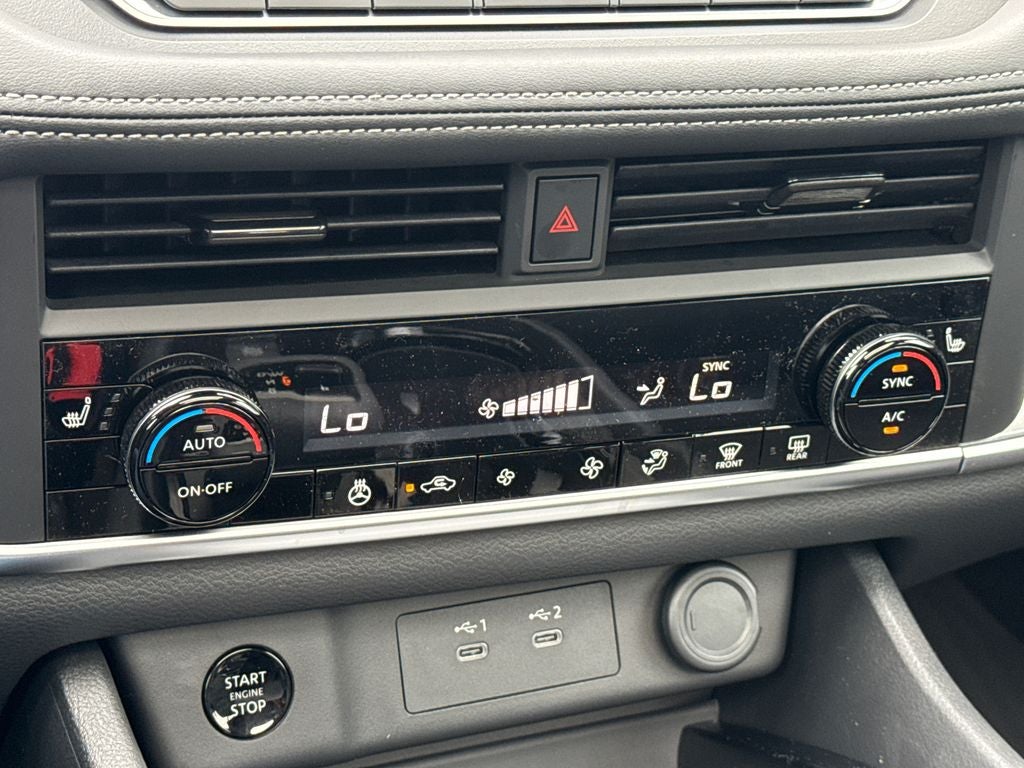 2026 Nissan Rogue Dark Armor