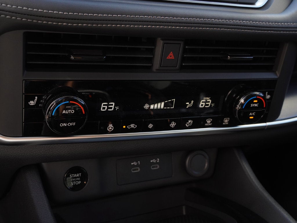 2027 Nissan Rogue SV