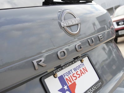 2027 Nissan Rogue SV