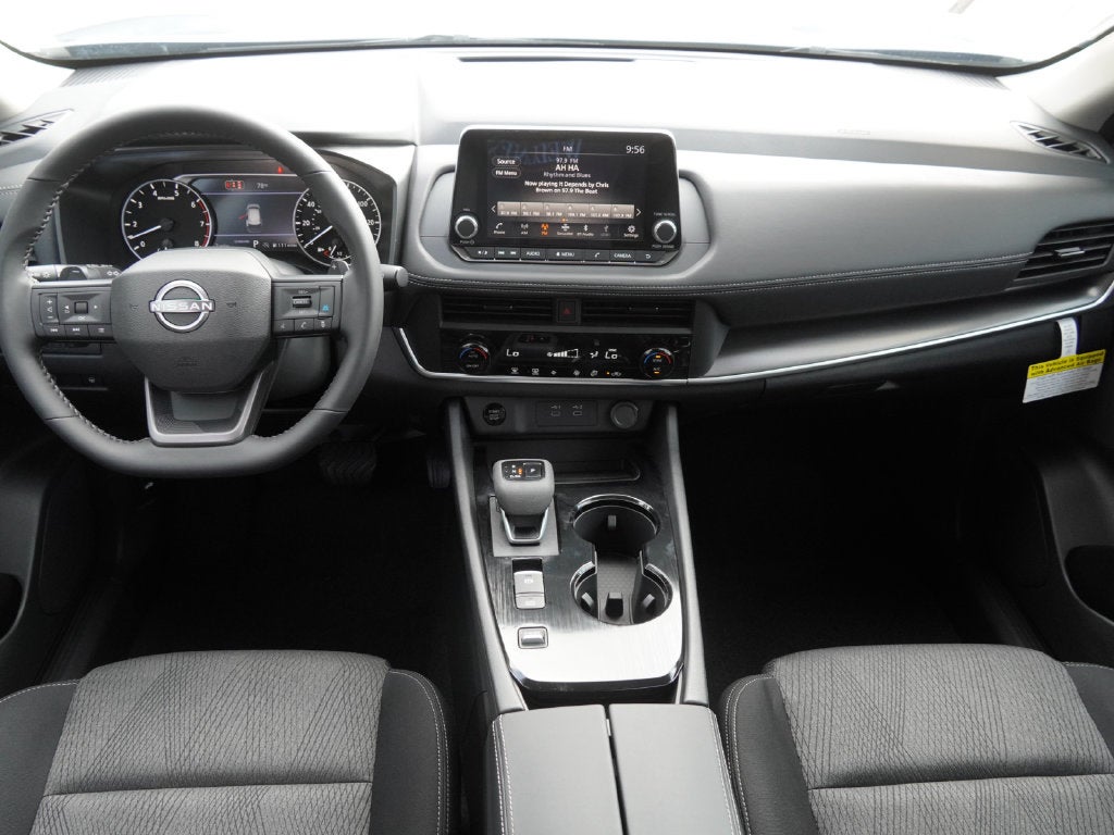 2027 Nissan Rogue SV