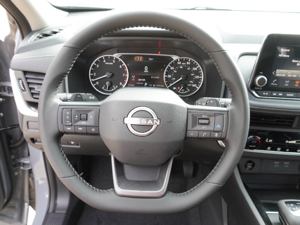 2027 Nissan Rogue SV