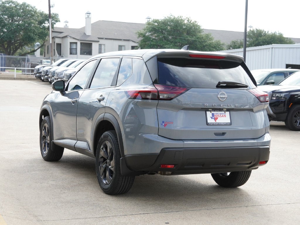 2027 Nissan Rogue SV