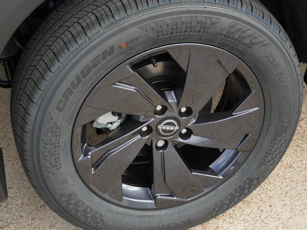 2027 Nissan Rogue SV