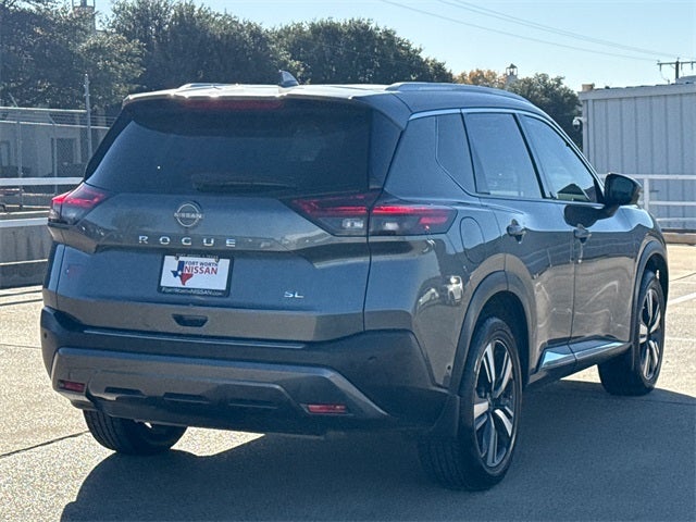 2023 Nissan Rogue SL