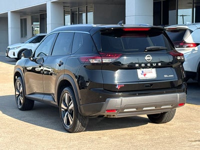 2024 Nissan Rogue SL