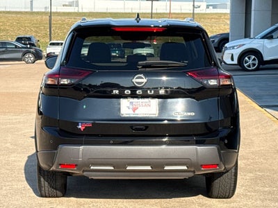 2024 Nissan Rogue SL