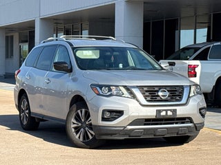 2019 Nissan Pathfinder S