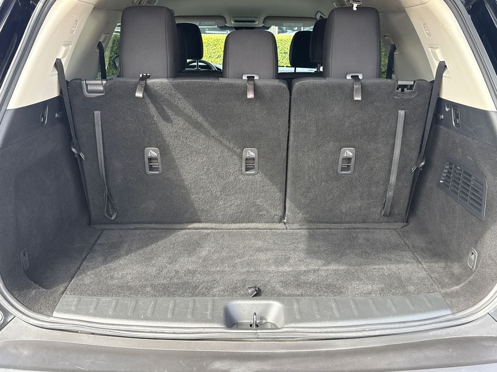 2024 Nissan Pathfinder S