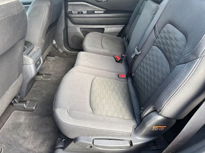 2024 Nissan Pathfinder S