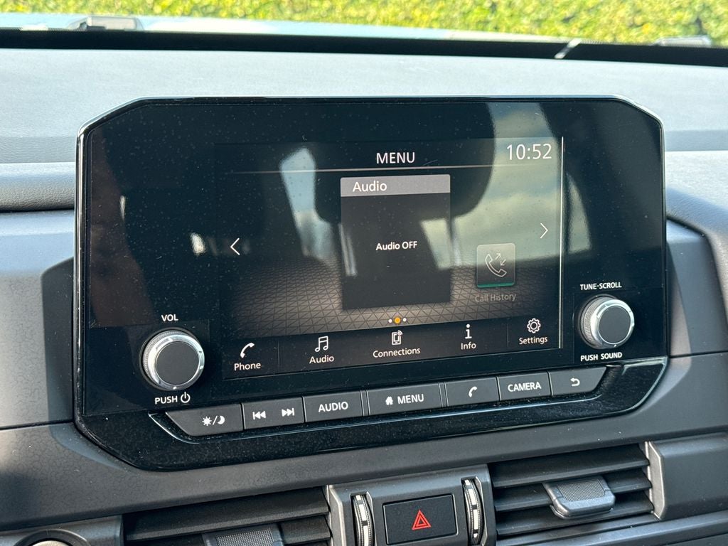 2024 Nissan Pathfinder S