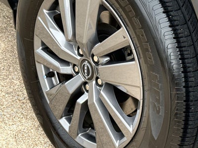 2025 Nissan Pathfinder S