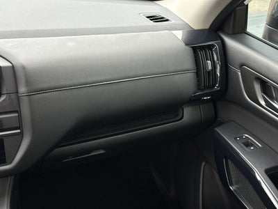 2025 Nissan Pathfinder S