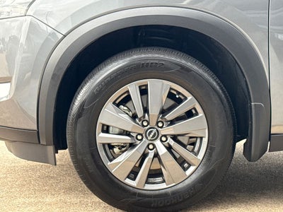 2025 Nissan Pathfinder S