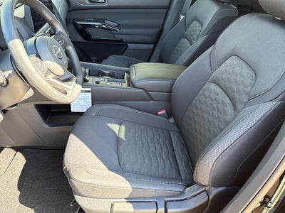 2026 Nissan Pathfinder S