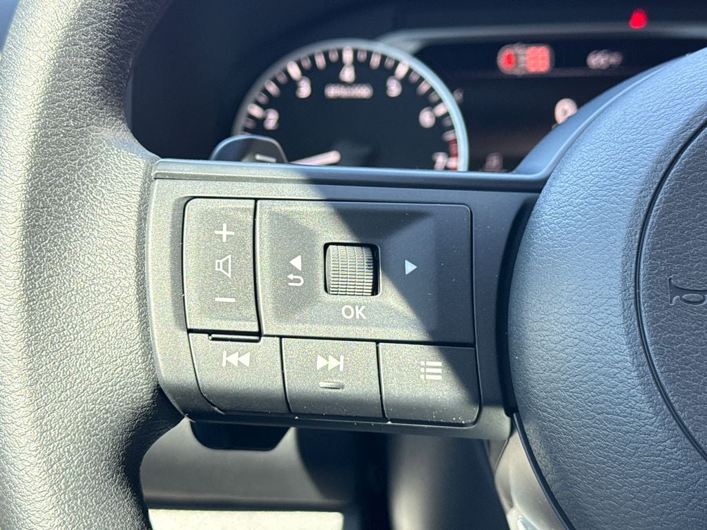 2026 Nissan Pathfinder S