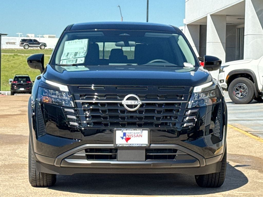 2026 Nissan Pathfinder S