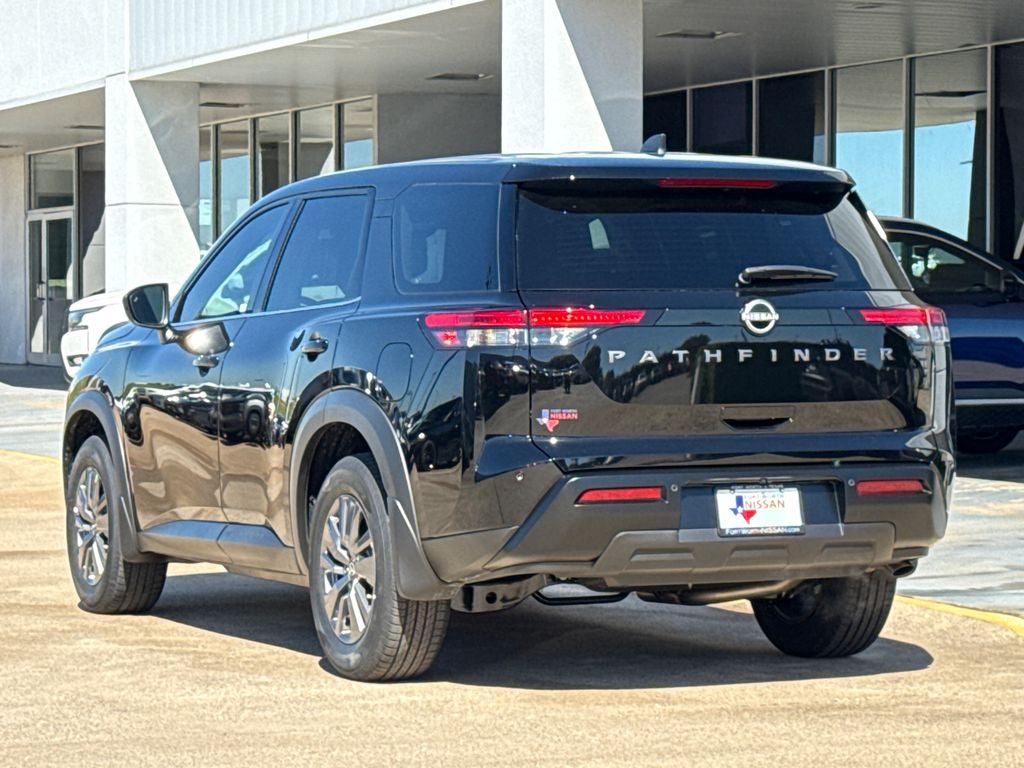2026 Nissan Pathfinder S
