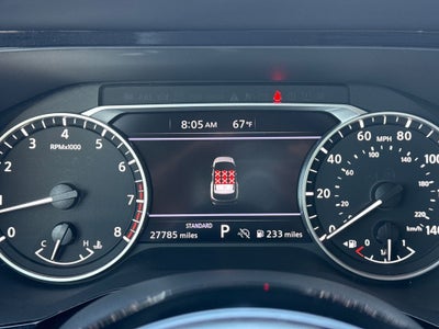 2023 Nissan Pathfinder SV