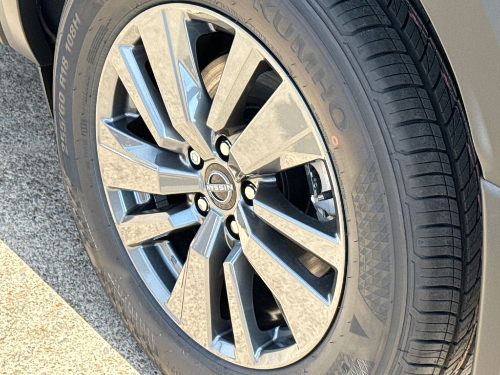 2026 Nissan Pathfinder SV