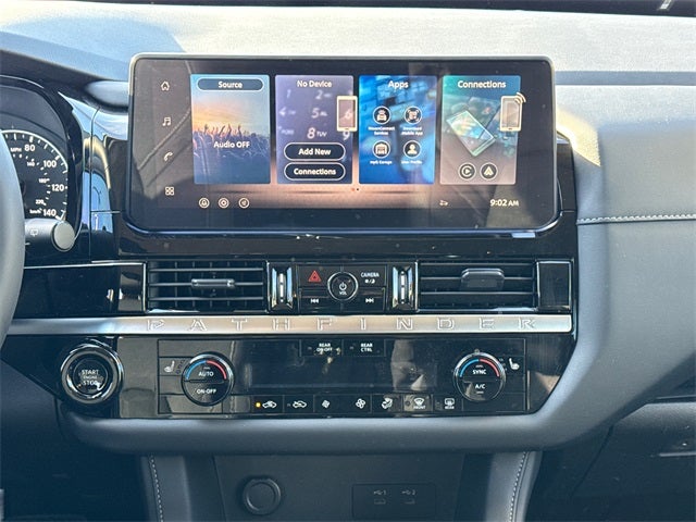 2026 Nissan Pathfinder SV