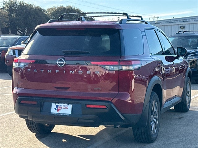 2026 Nissan Pathfinder SV
