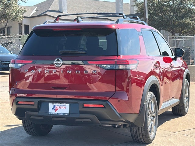 2026 Nissan Pathfinder SV