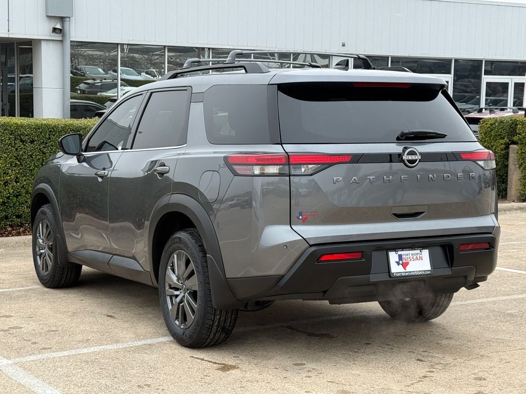 2026 Nissan Pathfinder SV