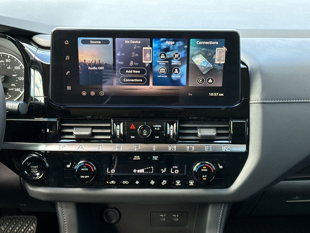 2026 Nissan Pathfinder SV