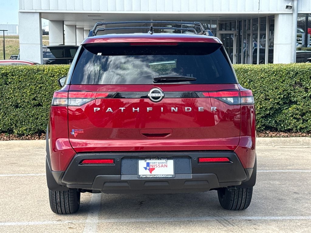 2026 Nissan Pathfinder SV