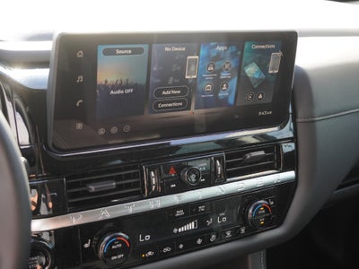 2026 Nissan Pathfinder SV