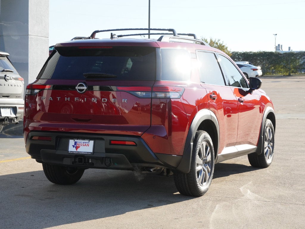 2026 Nissan Pathfinder SV