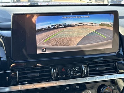 2026 Nissan Pathfinder SV