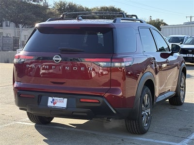 2026 Nissan Pathfinder SV