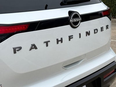 2026 Nissan Pathfinder SV