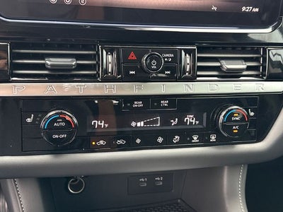 2026 Nissan Pathfinder SV