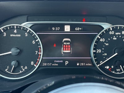 2023 Nissan Pathfinder SL