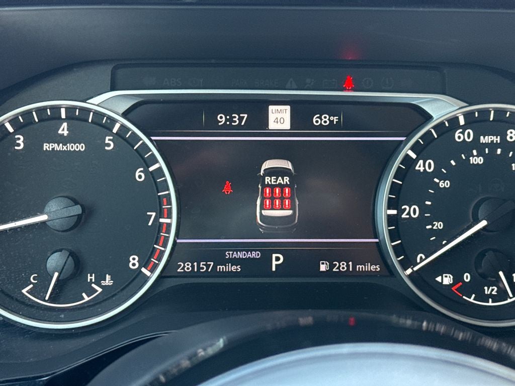 2023 Nissan Pathfinder SL
