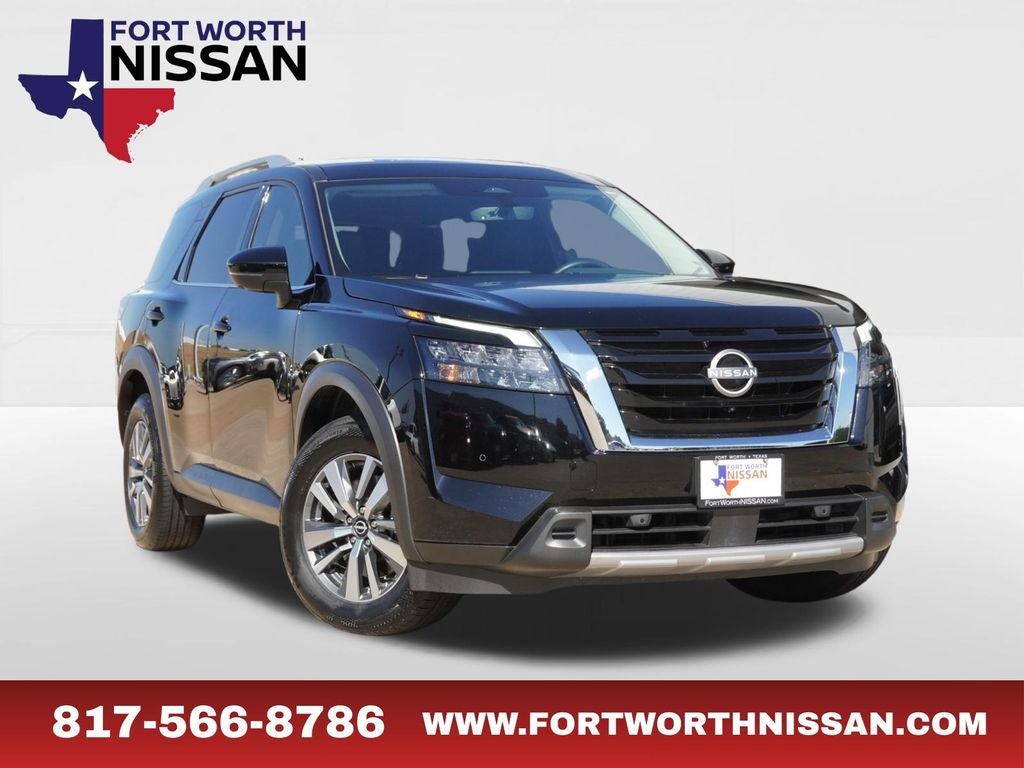 2025 Nissan Pathfinder SL