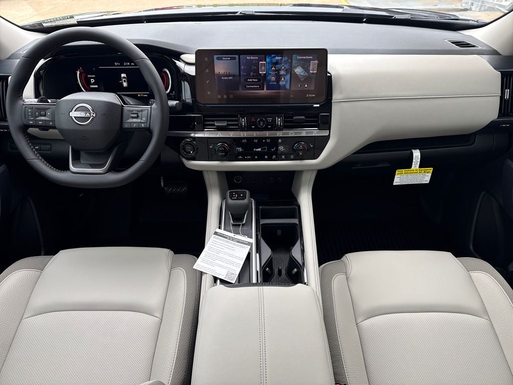 2026 Nissan Pathfinder SL