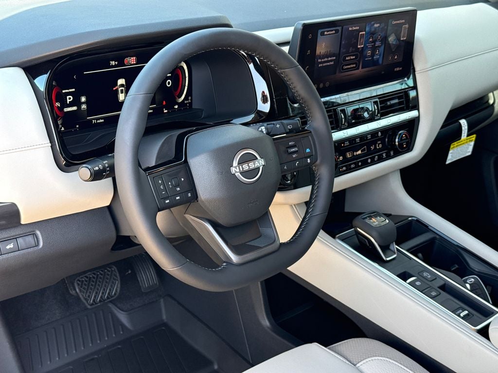 2026 Nissan Pathfinder SL