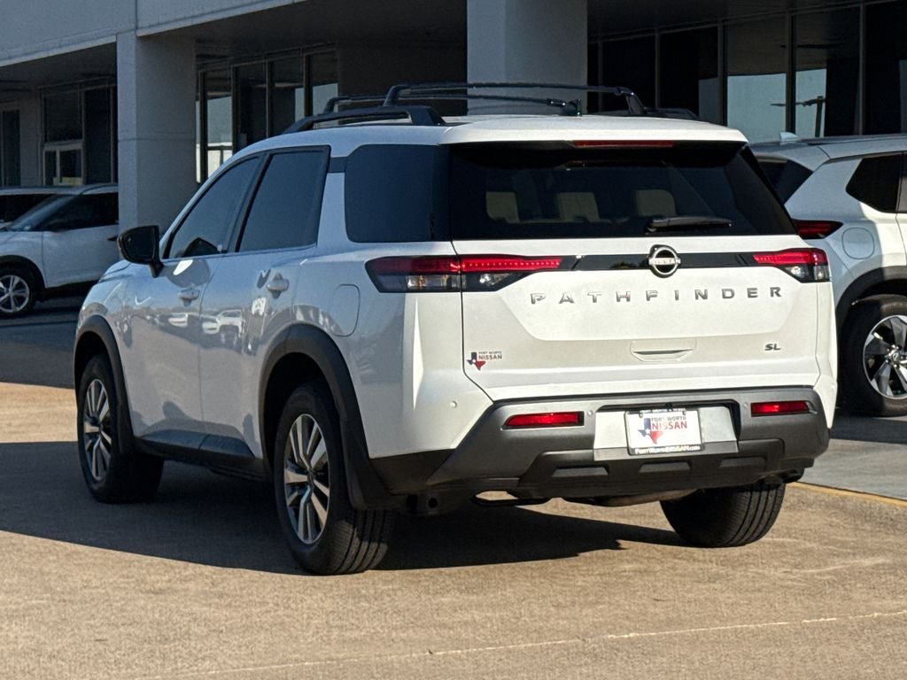 2026 Nissan Pathfinder SL