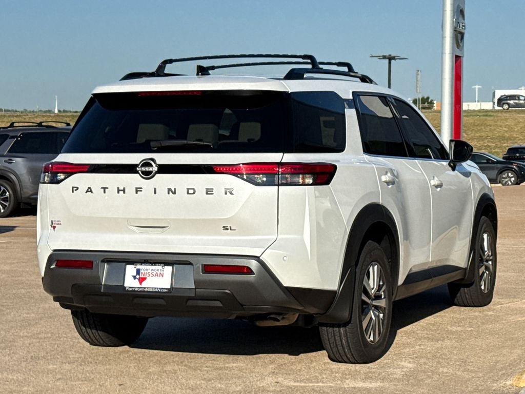 2026 Nissan Pathfinder SL