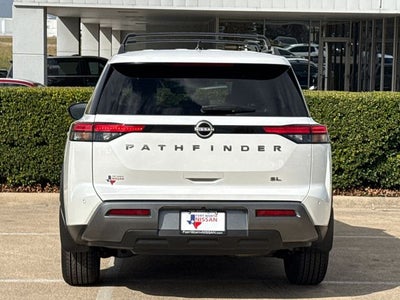 2026 Nissan Pathfinder SL