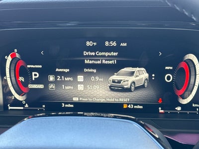 2026 Nissan Pathfinder SL