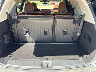 2026 Nissan Pathfinder Platinum