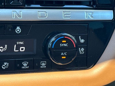 2026 Nissan Pathfinder Platinum