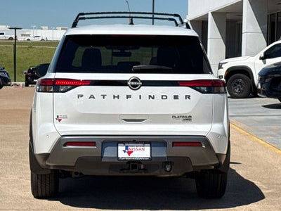 2026 Nissan Pathfinder Platinum